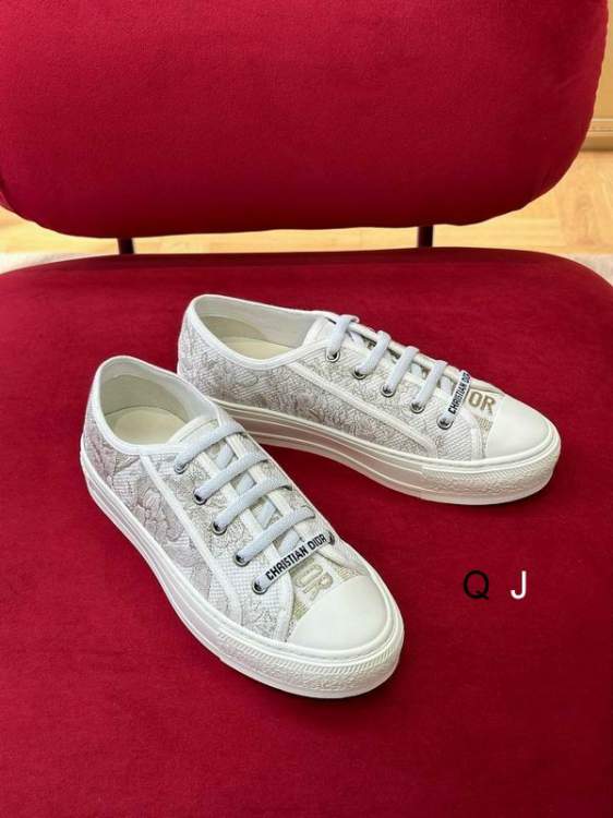 Picture of Dior Shoes _SKUDiorcoloursz35-41XJ06073842